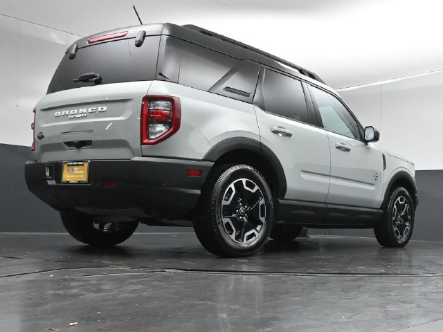 Certified 2024 Ford Bronco Sport Outer Banks AWD/4WD image 36