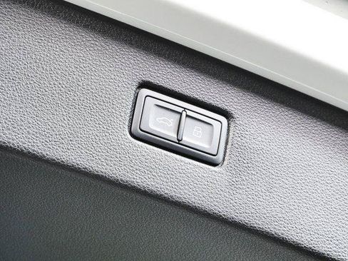 New 2026 Audi Q7 3.0T Prestige AWD/4WD image 29