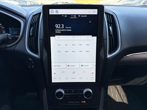 Used 2021 Ford Edge SEL w/ Convenience Package image 37