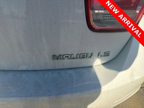 Used 2015 Chevrolet Malibu LS image 5