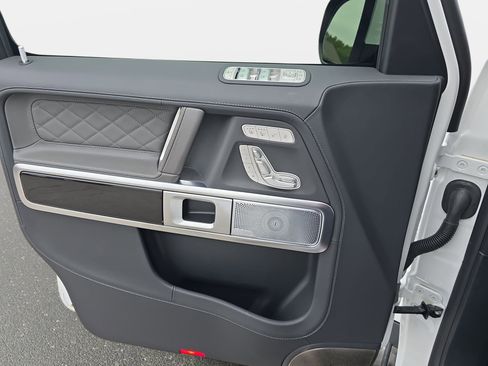 Used 2026 Mercedes-Benz G 63 AMG 4MATIC image 26