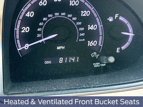 Used 2011 Toyota Avalon Limited image 14