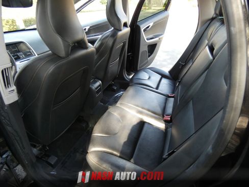 Used 2017 Volvo XC60 T5 Dynamic w/ Preferred Option Package FWD image 39