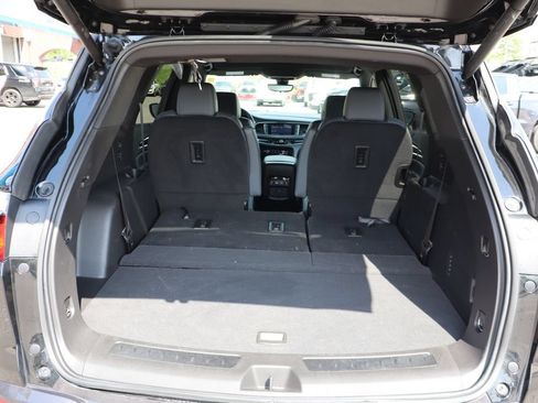 Certified 2024 Buick Enclave Essence w/ Technology Package AWD/4WD image 34