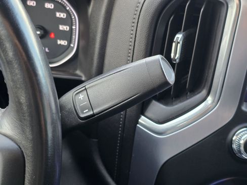 Used 2020 GMC Sierra 1500 Elevation w/ Elevation Value Package image 34