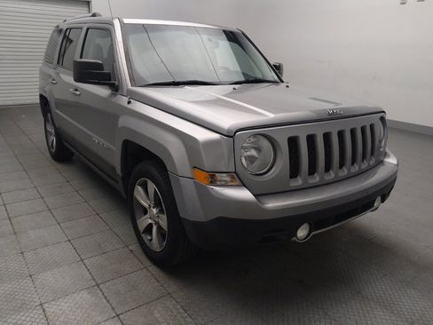 Used 2016 Jeep Patriot High Altitude FWD image 13