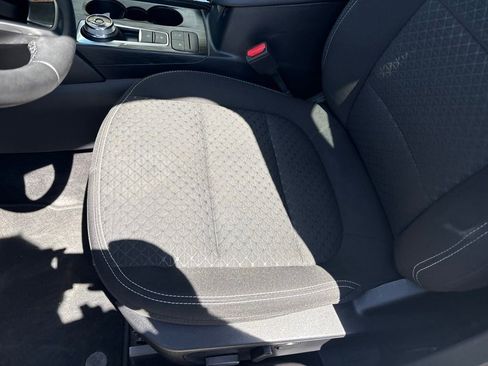 Used 2023 Ford Escape Active AWD/4WD image 12