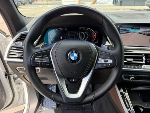 Used 2021 BMW X5 sDrive40i w/ Premium Package RWD image 23
