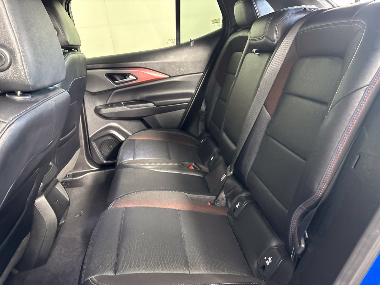 Used 2025 Chevrolet Equinox EV RS FWD image 20