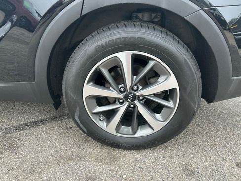 Used 2020 Kia Sorento AWD V6 image 30
