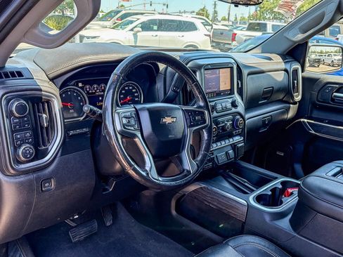 Used 2019 Chevrolet Silverado 1500 LTZ w/ Technology Package AWD/4WD image 8