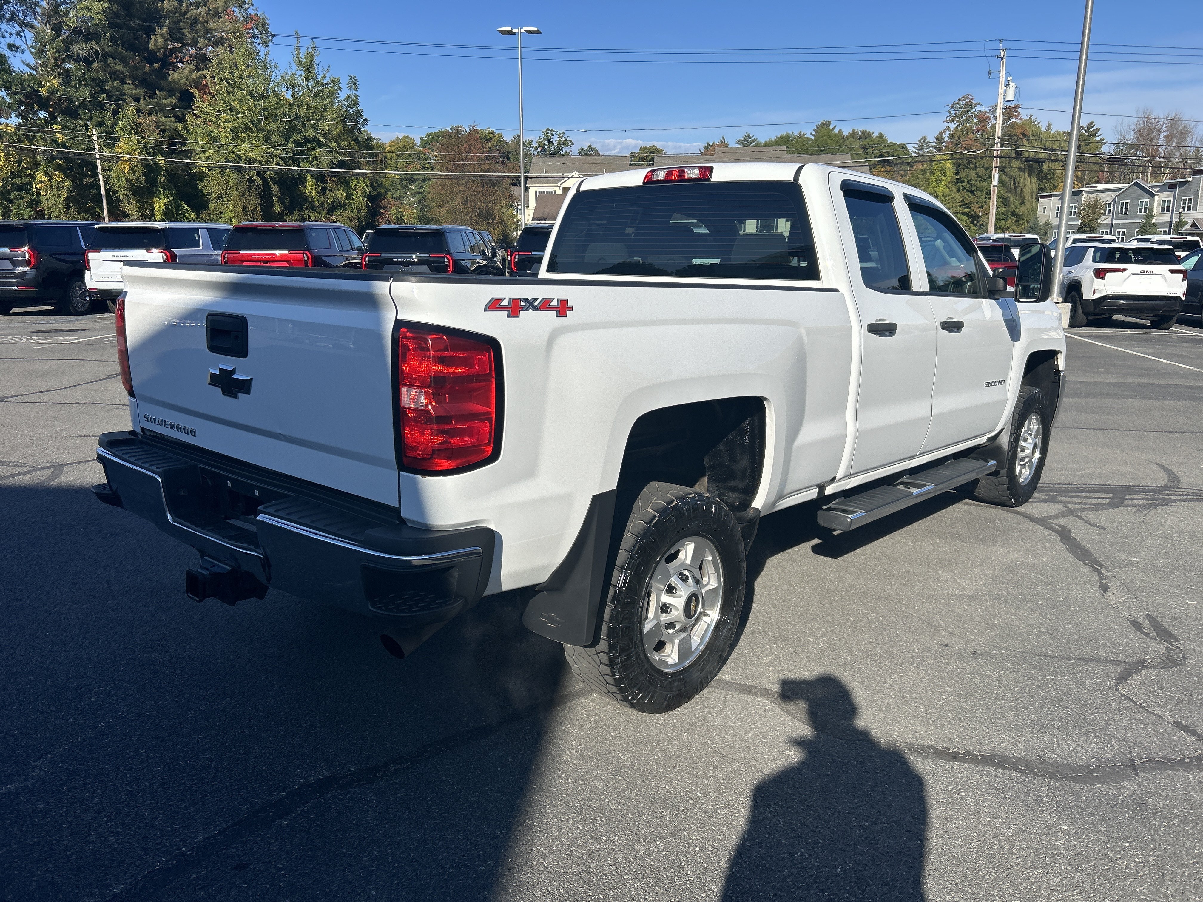 Used 2017 Chevrolet Silverado 2500 W/T w/ Snow Plow Prep Package AWD/4WD image 10