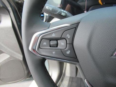 New 2025 Chevrolet Trax LT w/ Driver Confidence Package image 18