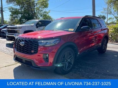 Used 2025 Ford Explorer ST