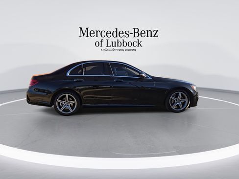 Used 2017 Mercedes-Benz E 300 image 9
