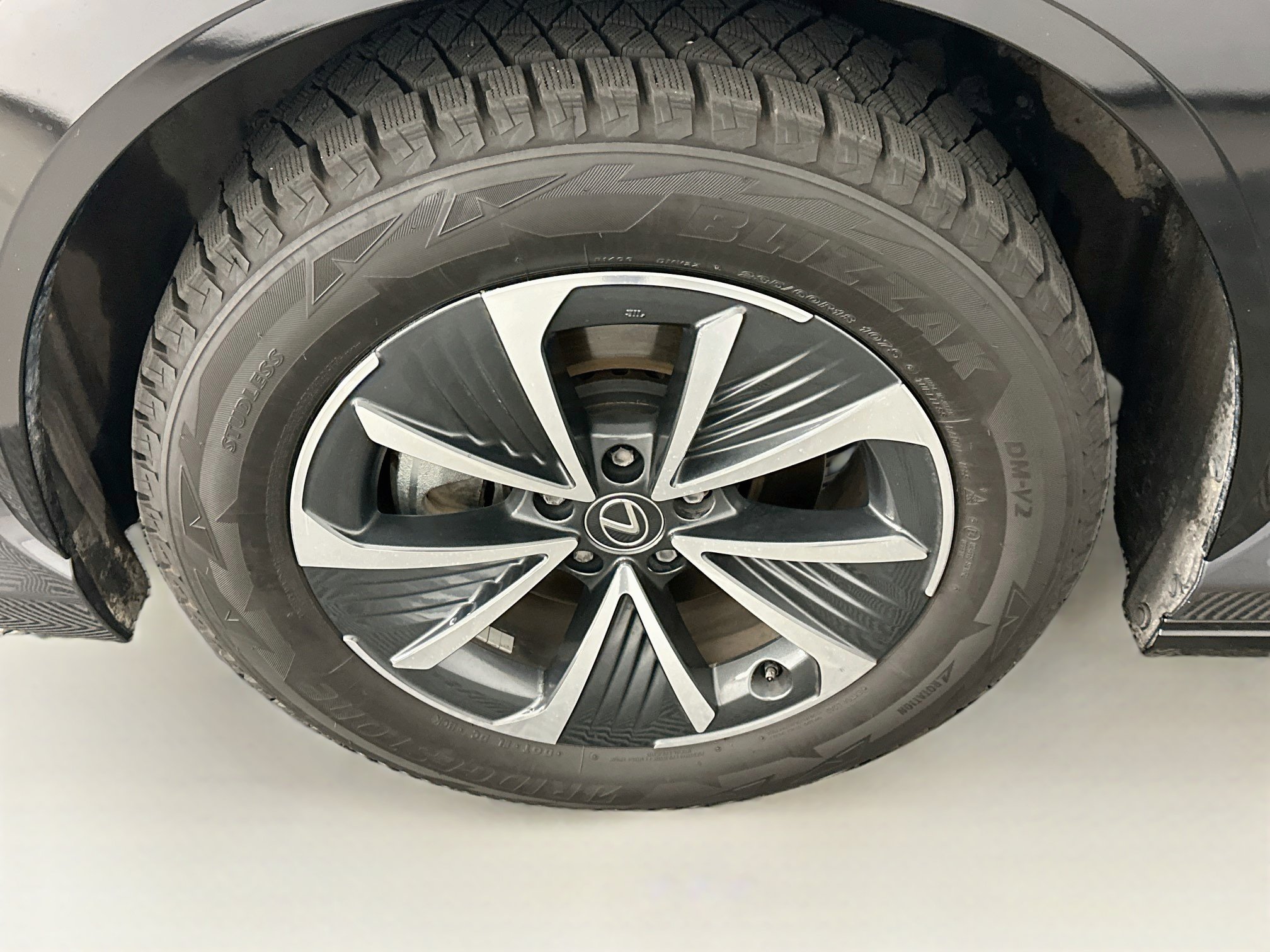 Used 2023 Lexus RZ 450e Premium w/ Technology Package AWD/4WD image 11