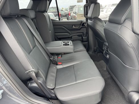 New 2026 Toyota 4Runner Limited AWD/4WD image 5