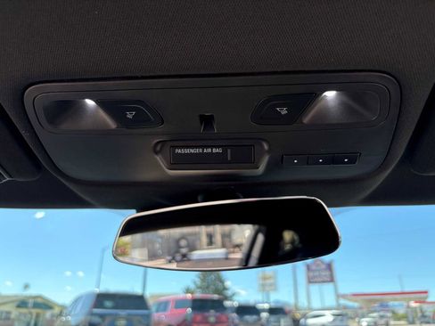 Used 2018 Chevrolet Camaro ZL1 RWD image 23