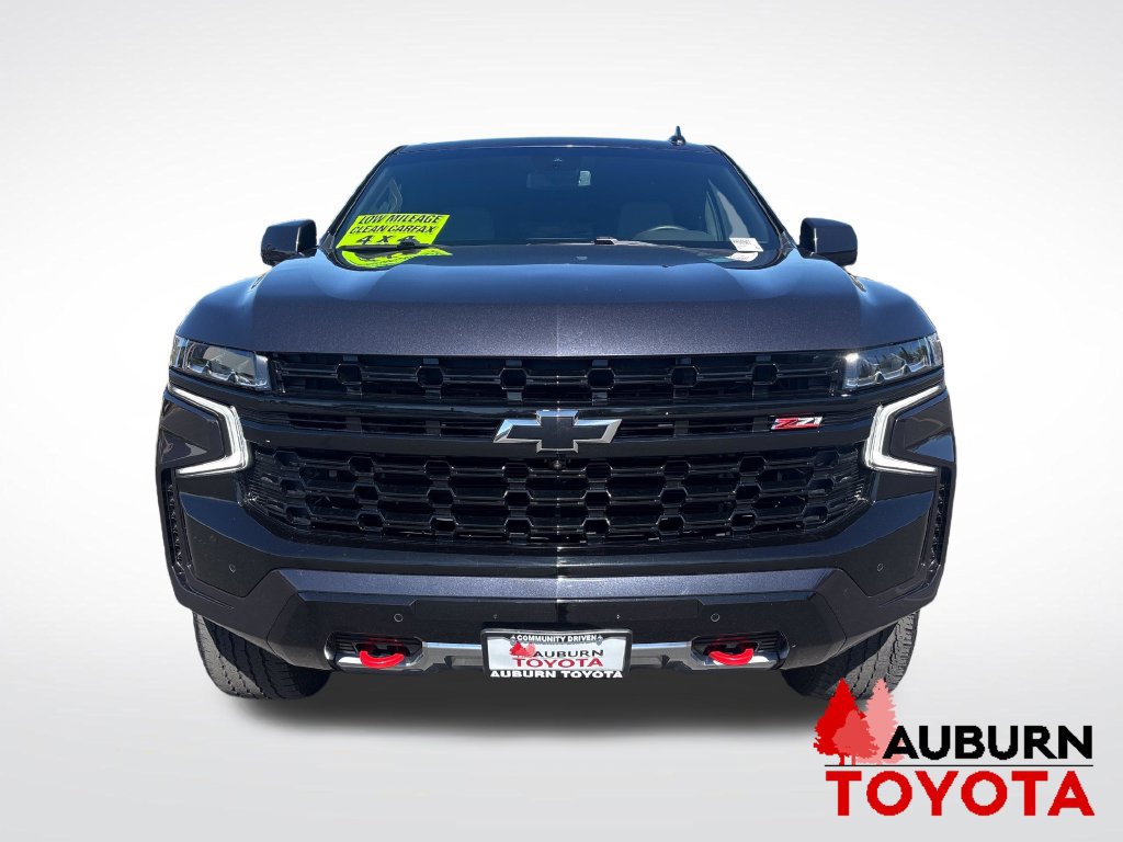 Used 2024 Chevrolet Suburban Z71 w/ Z71 Off-Road Package AWD/4WD image 2