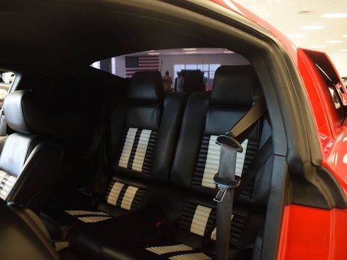 Used 2011 Ford Mustang Shelby GT500 RWD image 95