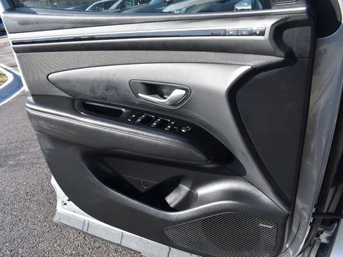 Used 2022 Hyundai Tucson Limited image 39