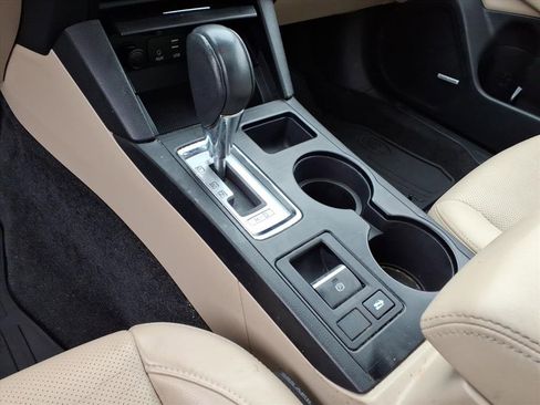 Used 2015 Subaru Legacy 2.5i Limited image 24