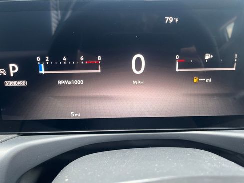 New 2026 Nissan Sentra SR w/ SR Premium Package FWD image 15