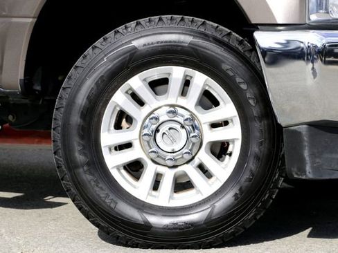 Used 2019 Ford F250 XL w/ STX Appearance Package image 2