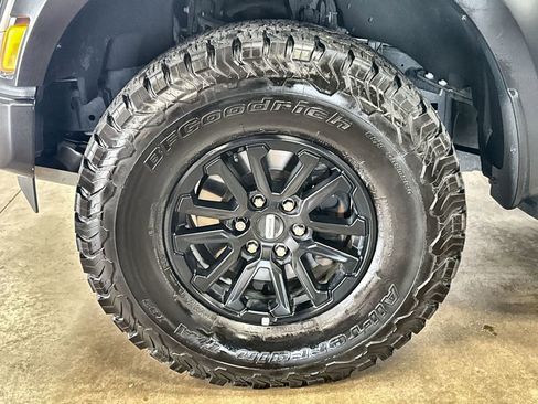 Used 2024 Ford F150 Raptor AWD/4WD image 33