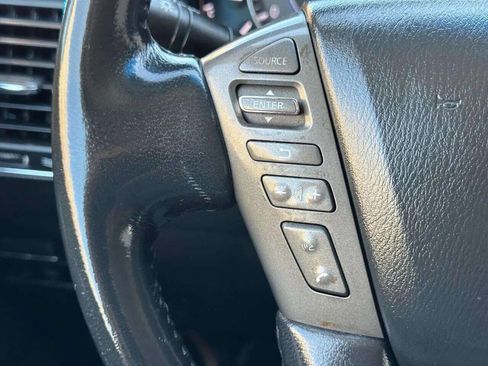 Used 2011 INFINITI QX56 4WD w/ Theater Pkg image 57