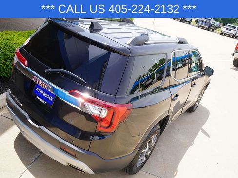 Used 2023 GMC Acadia SLE w/ Driver Convenience Package FWD image 16