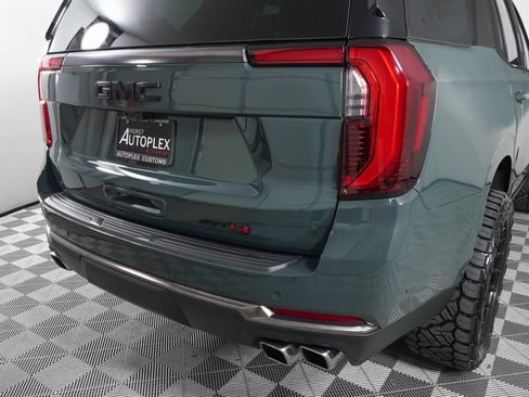 Used 2025 GMC Yukon AT4 Ultimate image 43