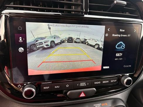 Used 2025 Kia Soul GT-Line image 13