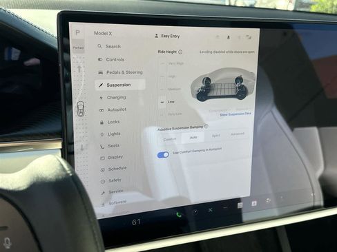 Used 2023 Tesla Model X Plaid image 28
