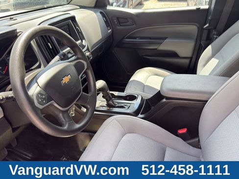 Used 2020 Chevrolet Colorado W/T w/ WT Convenience Package RWD image 9