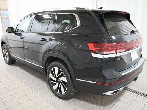 New 2026 Volkswagen Atlas SEL image 12
