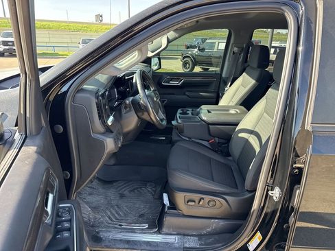 Used 2022 Chevrolet Silverado 1500 LT w/ Z71 Off-Road Package image 19