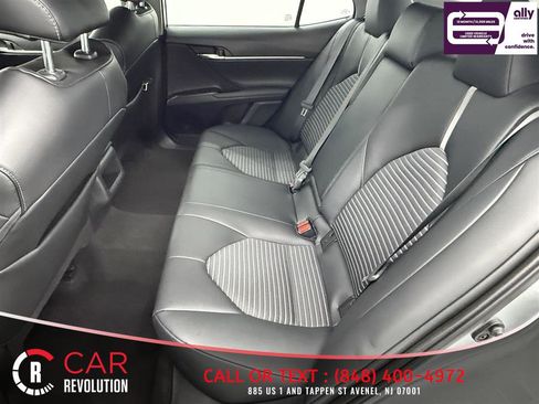 Used 2023 Toyota Camry SE image 27