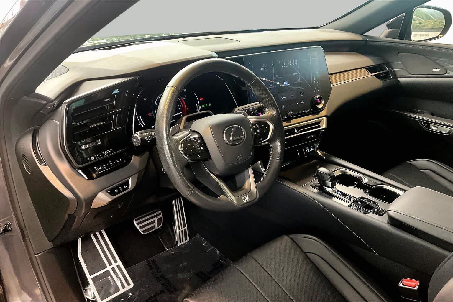 Used 2024 Lexus RX 350 F Sport w/ Convenience Package AWD/4WD image 18