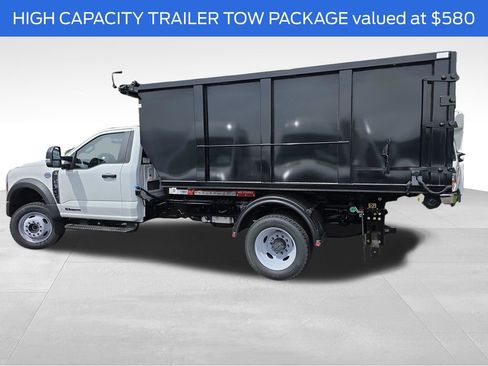 New 2025 Ford F550 4x4 Regular Cab Super Duty image 5