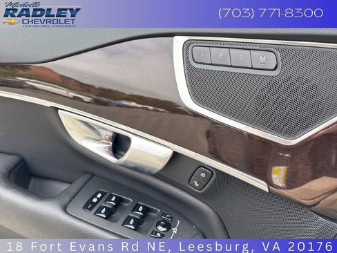 Used 2019 Volvo XC90 T6 Momentum AWD/4WD image 15