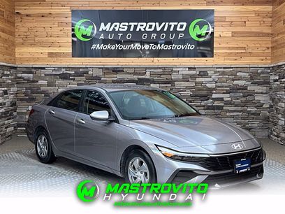 Used 2024 Hyundai Elantra SE
