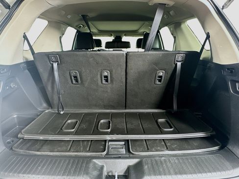 Used 2024 Honda Pilot Touring image 31