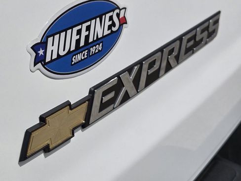 Used 2024 Chevrolet Express 2500 w/ Driver Convenience Package RWD image 10