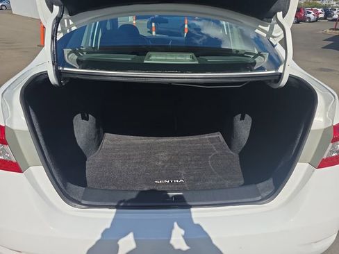 Used 2015 Nissan Sentra SV w/ Navigation Package image 14