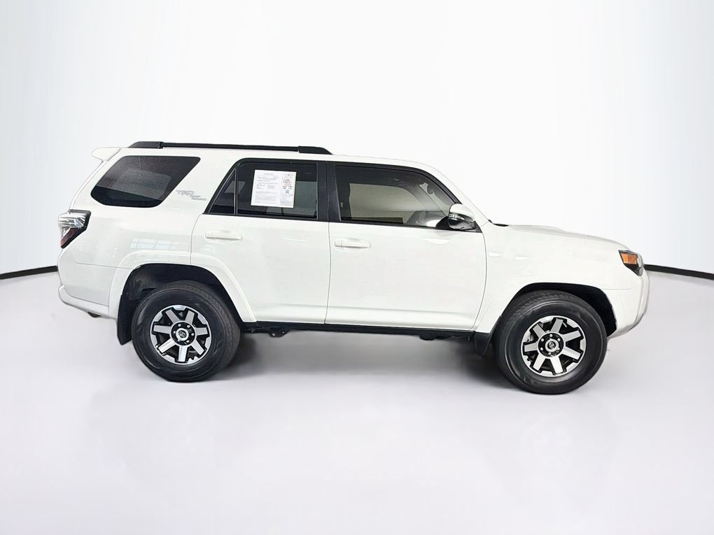 Used 2023 Toyota 4Runner TRD Off-Road Premium w/ Moonroof Package AWD/4WD image 10