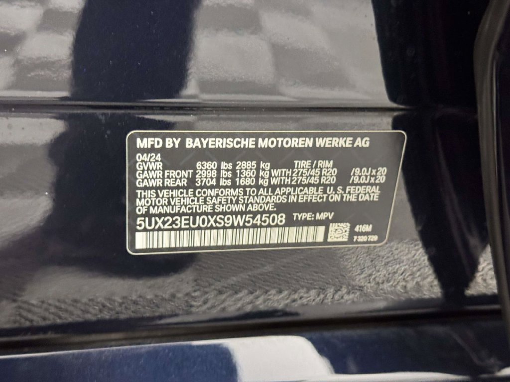 Used 2025 BMW X5 xDrive40i w/ M Sport Package AWD/4WD image 33