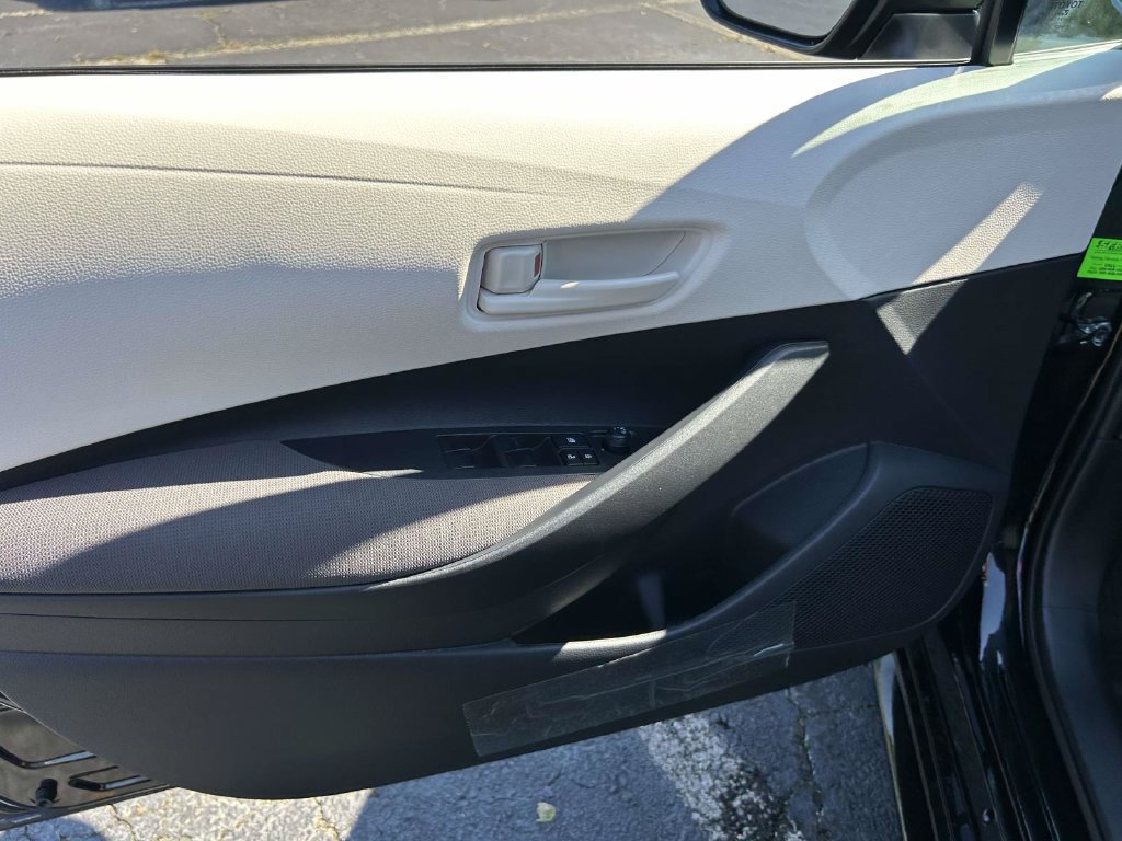 New 2027 Toyota Corolla LE FWD image 15