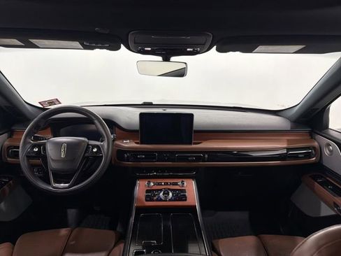 Used 2020 Lincoln Aviator Reserve w/ Equipment Group 201A AWD/4WD image 33