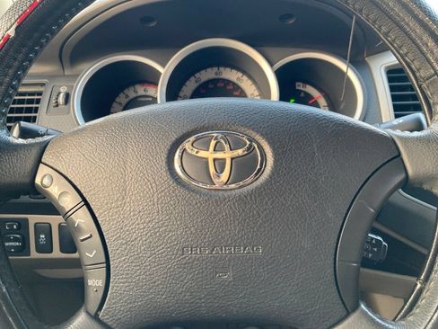 Used 2011 Toyota Tacoma PreRunner w/ SR5 Pkg #2 RWD image 17